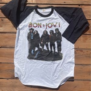 VTG 1989 BON JOVI TOUR RAGLAN SHIRT